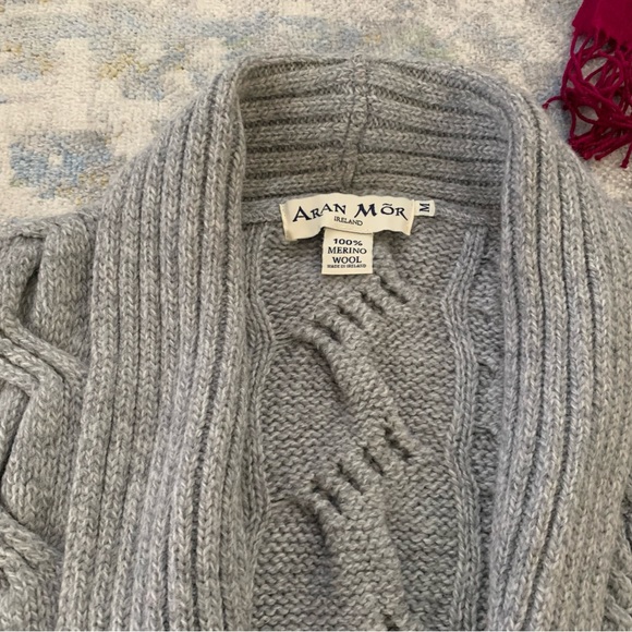 100% Wool Aran Mor Cardigan from Ireland - NWOT - Picture 6 of 8